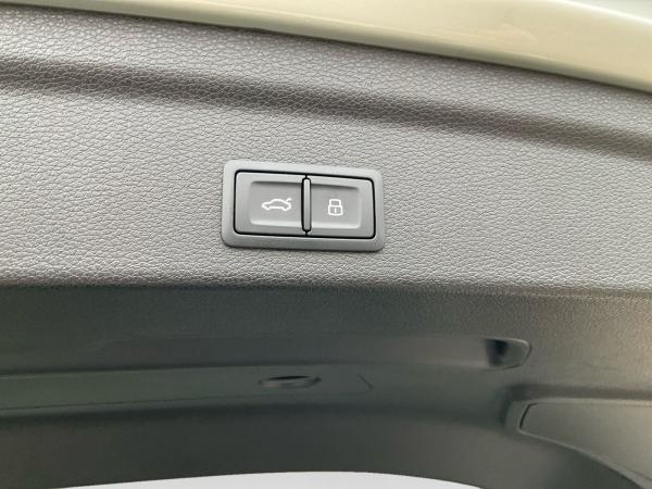 Audi Q3 Sportback TFSI e 45 S-line LED AHK Carplay