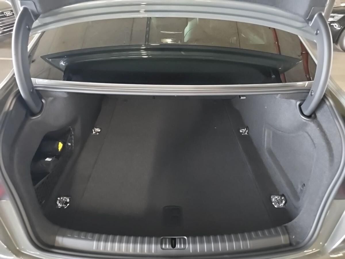 Audi S6 Limousine TDI tiptronic MatrixLED HuD Luft Panorama