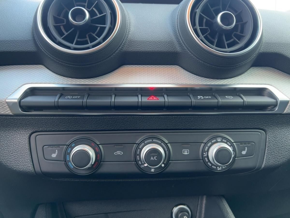 Audi Q2 1,5 TFSI S line