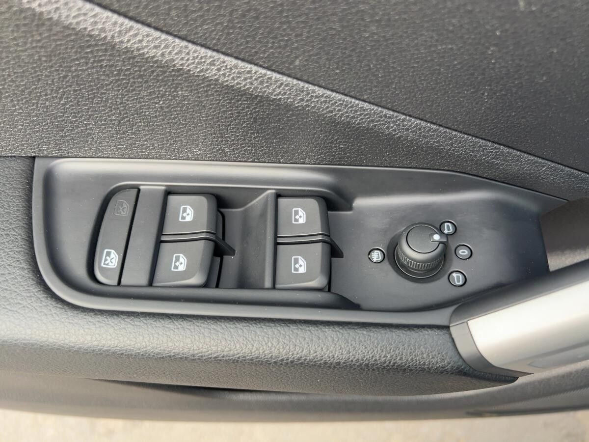 Audi Q2 1,5 TFSI S line