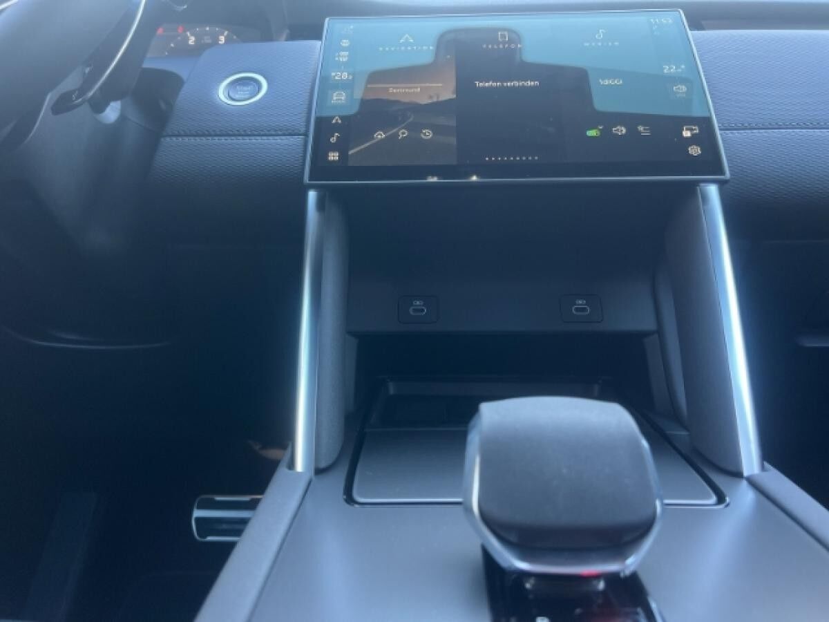 Land Rover Discovery Sport D200 Dynamic SE // Vorführwagen