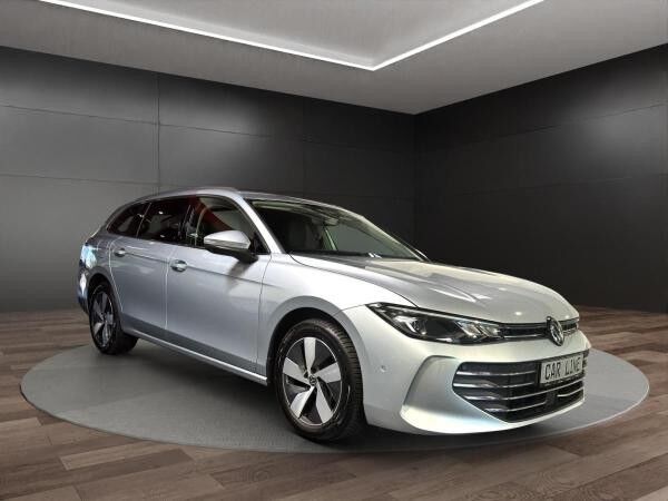 Volkswagen Passat Variant Business 2.0 TDI*DSG*DCC*HuD*AHK