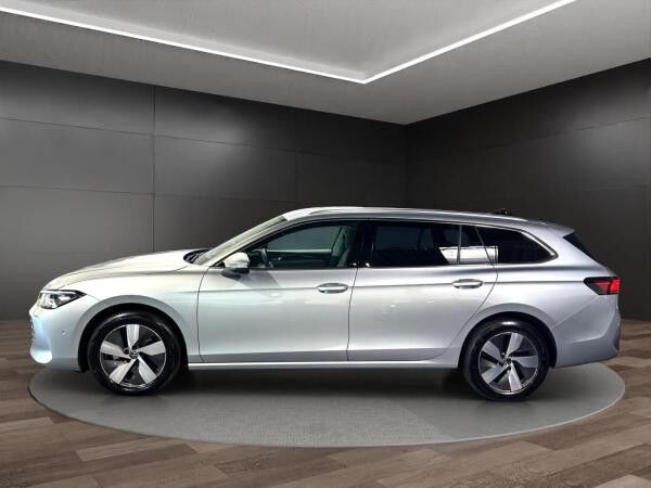 Volkswagen Passat Variant Business 2.0 TDI*DSG*DCC*HuD*AHK