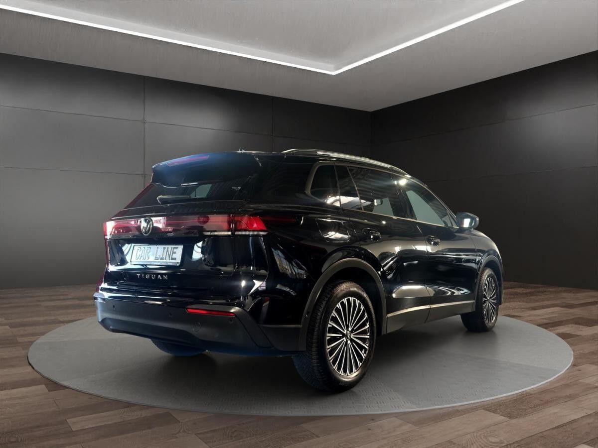 Volkswagen Tiguan Life 2.0 TDI*DSG*WinterPaket*IQDRIVE*AHK*