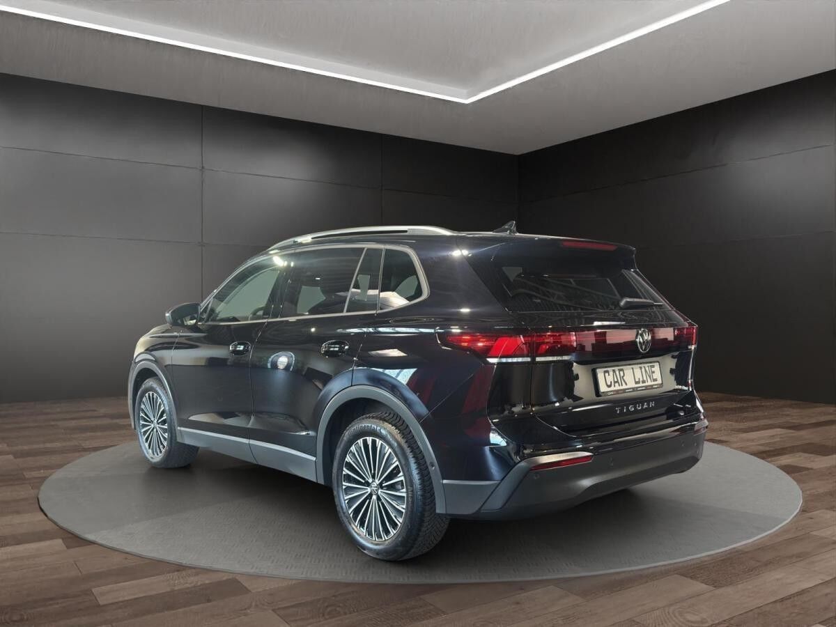 Volkswagen Tiguan Life 2.0 TDI*DSG*WinterPaket*IQDRIVE*AHK*