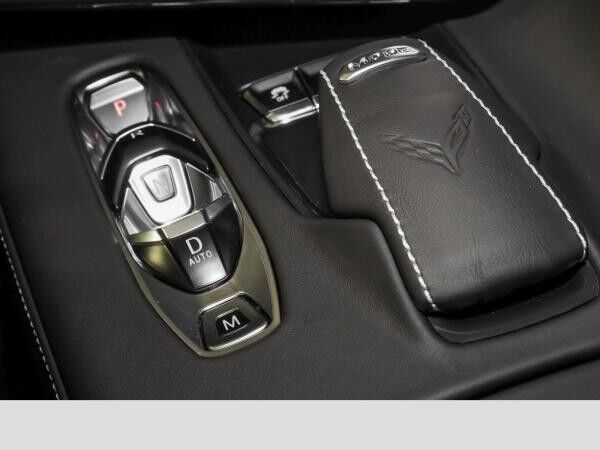 Corvette C8 Stingray Cabriolet 6.2 V8 3LT Voll Z51 Lift Magnetic Klappenauspuff