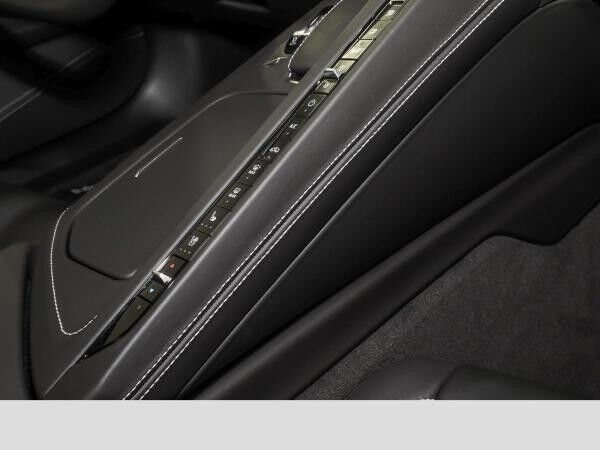 Corvette C8 Stingray Cabriolet 6.2 V8 3LT Voll Z51 Lift Magnetic Klappenauspuff