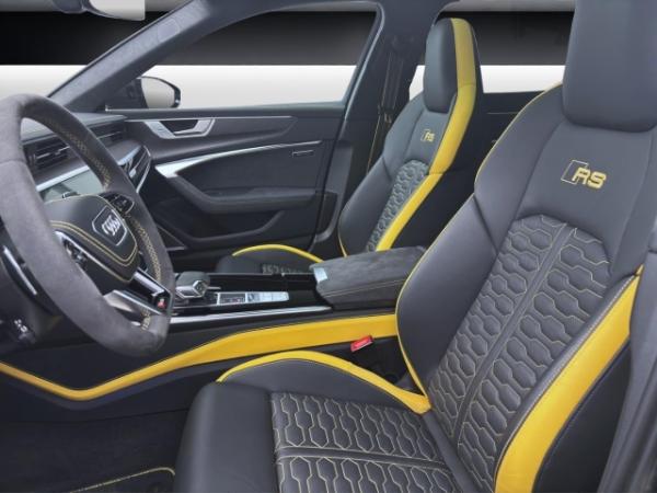 Audi RS6 Avant Q PERFORMANCE PANO HD-MATRIX 360° NAVI+