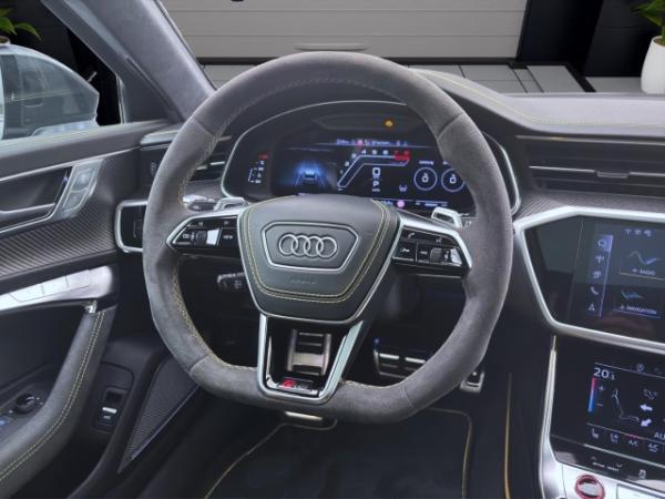 Audi RS6 Avant Q PERFORMANCE PANO HD-MATRIX 360° NAVI+