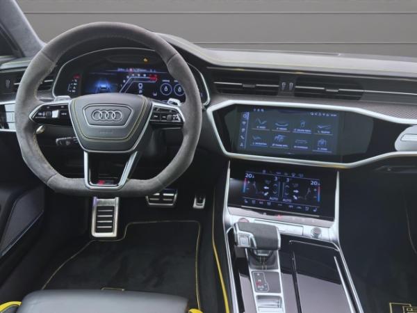 Audi RS6 Avant Q PERFORMANCE PANO HD-MATRIX 360° NAVI+