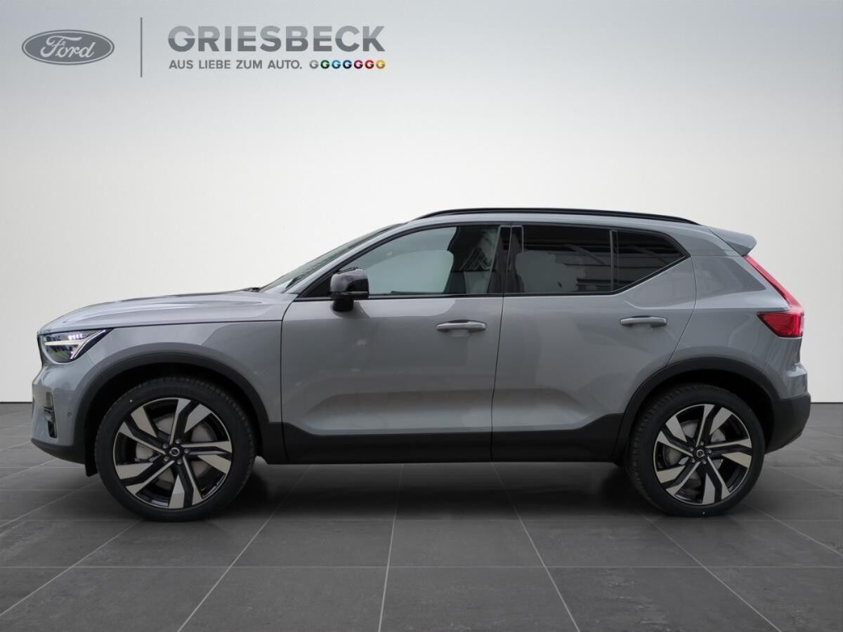 Volvo XC40 Plus Dark 360 Grad AHK Business-Paket