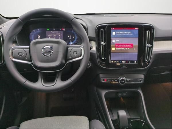Volvo XC40 Plus Dark 360 Grad AHK Business-Paket