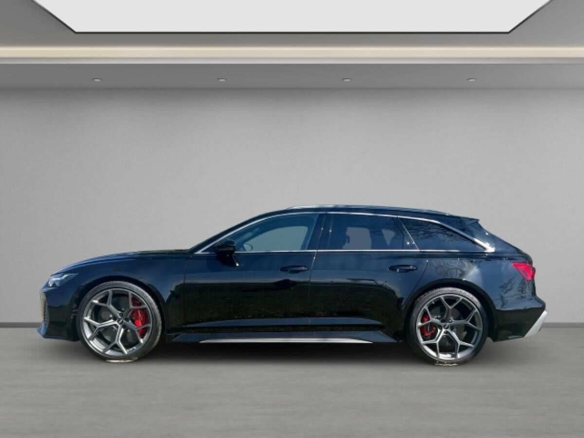 Audi RS6 Avant performance qu (630 PS) tiptronic Dyna Pano StHz Matrix-LED B&O