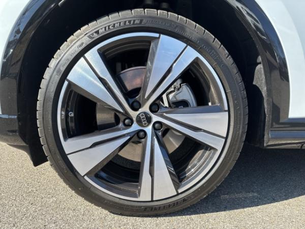 Audi Q5 2,0 TDI qu Matrix Kamera Memory HuD B&O