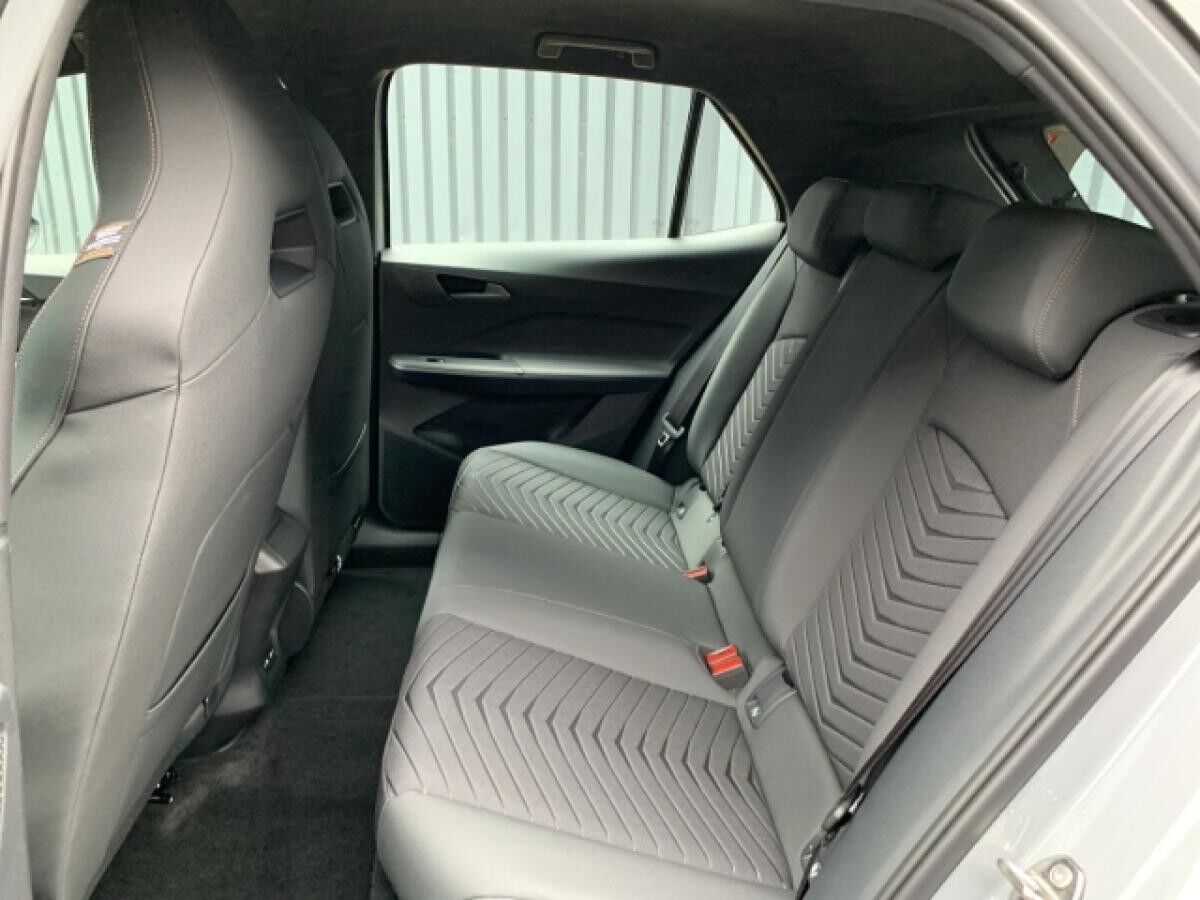 Cupra Born 231 PS 60 kWh *Loyal* CCS+NAVI+ACC+KAMERA+KESSY+SHZ+GJR