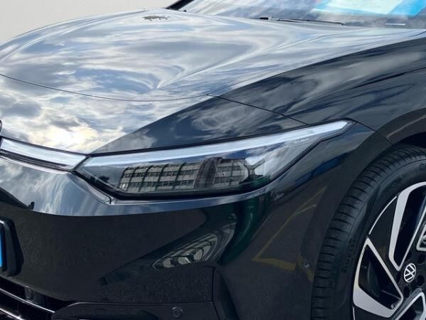 Volkswagen ID.7 Tourer Pro 82 kWh AHK KAMERA LED