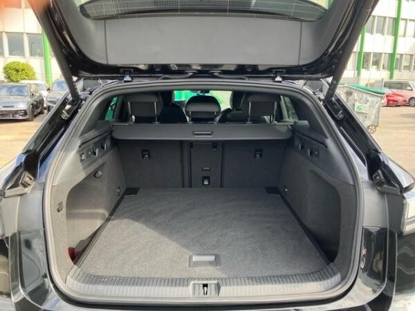 Volkswagen ID.7 Tourer Pro 82 kWh AHK KAMERA LED