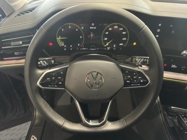 Volkswagen Touareg 3.0 V6 TDI 4M Elegance*CAM*ACC*PANO*AHK*