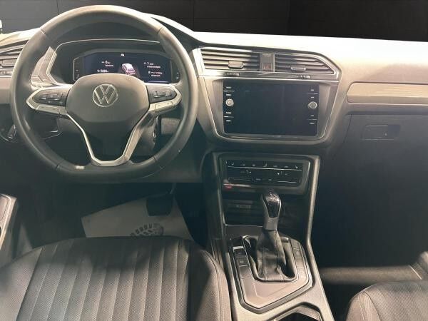 Volkswagen Tiguan Allspace Life 2.0 TDI*AHK*CAM*ACC*7SITZE*