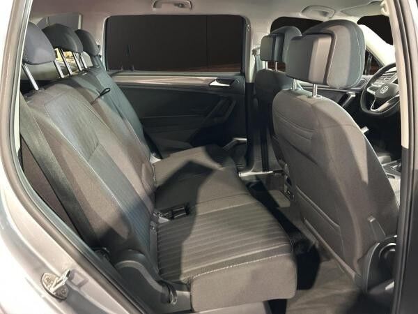 Volkswagen Tiguan Allspace Life 2.0 TDI*AHK*CAM*ACC*7SITZE*
