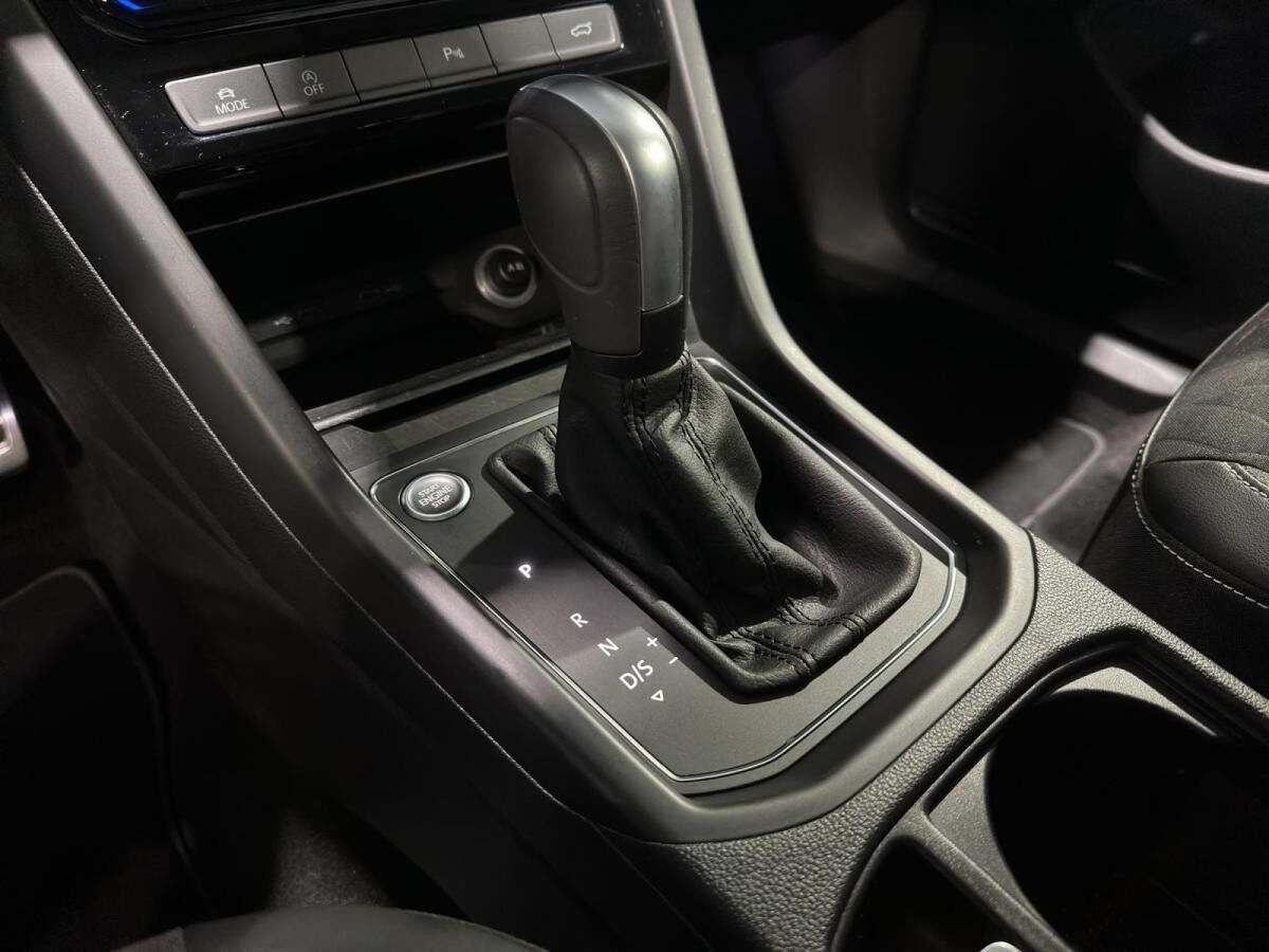 Volkswagen Touran 2.0TDI*GOAL*ACC*DSG*AHK*IQ LIGHT*CAM*LED*