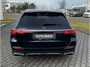 Mercedes-Benz E 220 d T-Modell AMG+AHK+DISTRONIC+KEYLESS+2 JAHRE GARANTIE