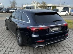 Mercedes-Benz E 220 d T-Modell AMG+AHK+DISTRONIC+KEYLESS+2 JAHRE GARANTIE