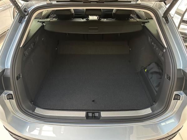 Volkswagen Passat Elegance Hybrid |ab 479 netto mtl. leasen