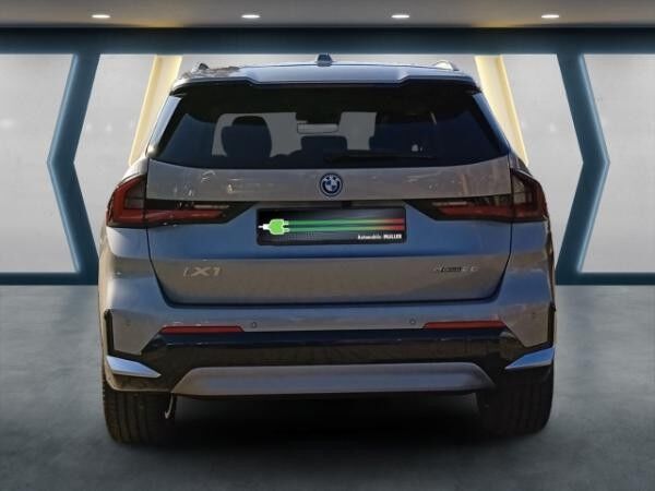 BMW iX1 eDrive20 xLine El. Panodach Navi Digitales Cockpit Memory Sitze Soundsystem HarmanKardon