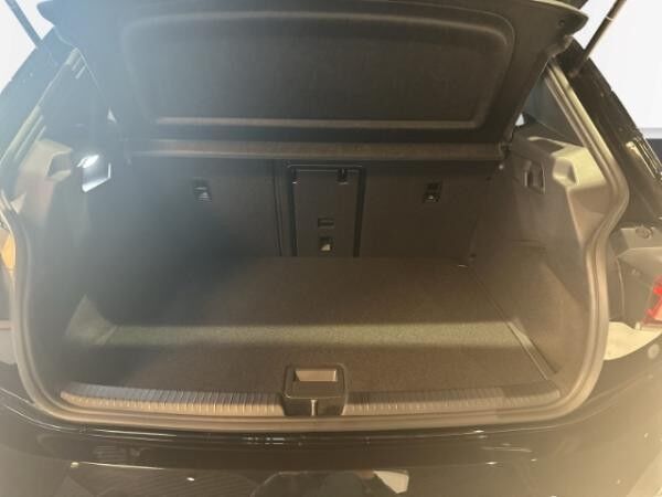 Cupra Born VZ 240 kW (326 PS) 79 kWh HEAD-UP, PANO, PILOT XL