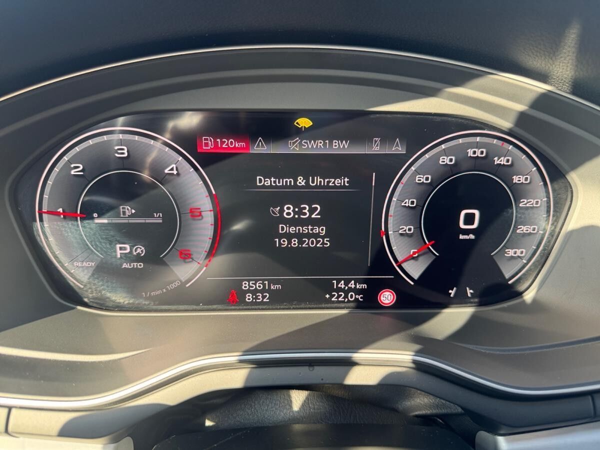 Audi A4 Avant S line 40 TDI quattro PDC,Kam.