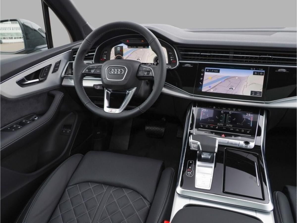 Audi Q7 SUV S line 60 TFSI e quattro ALW