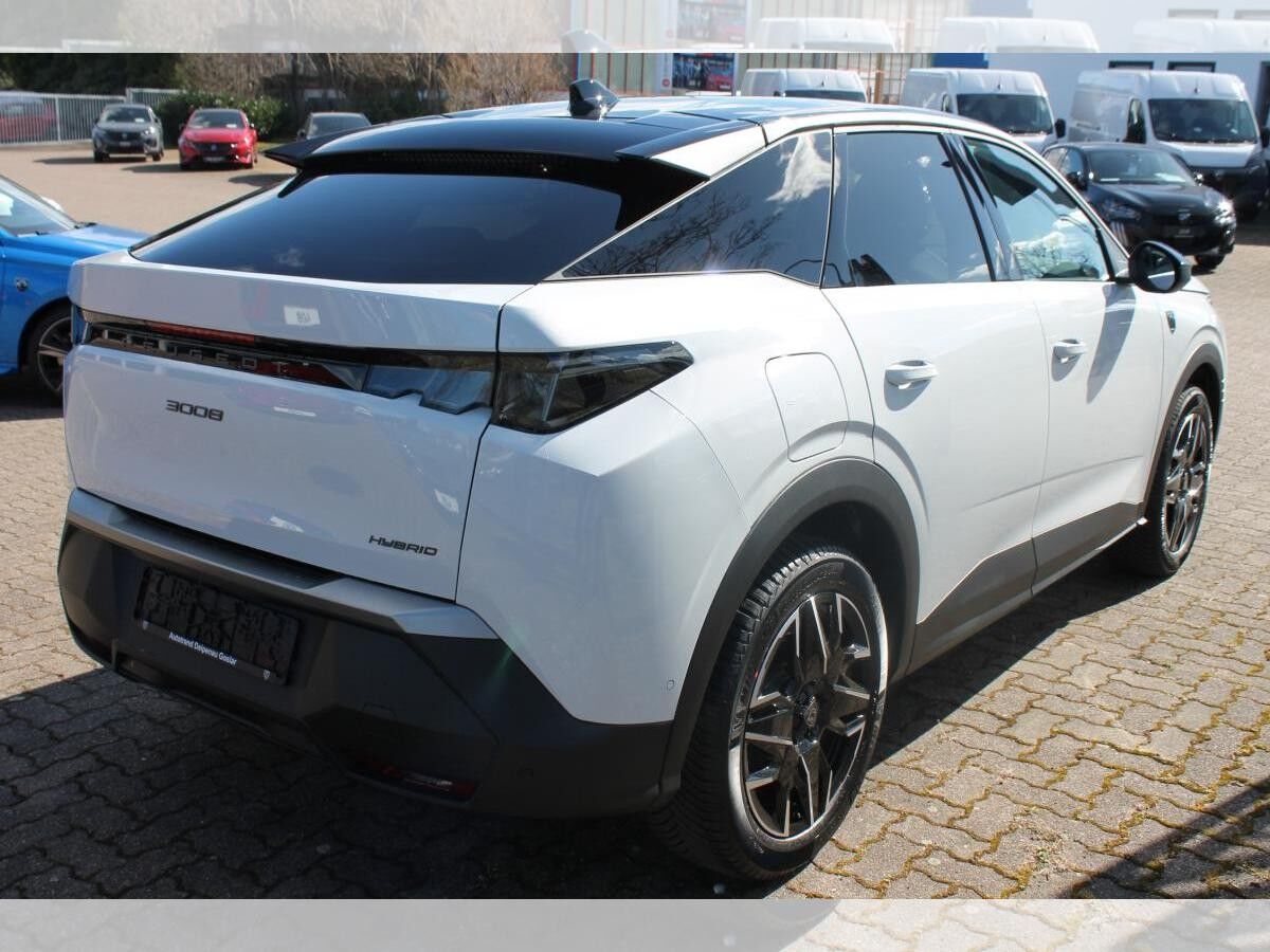 Peugeot 3008 GT Hybrid 145 e-DSC6