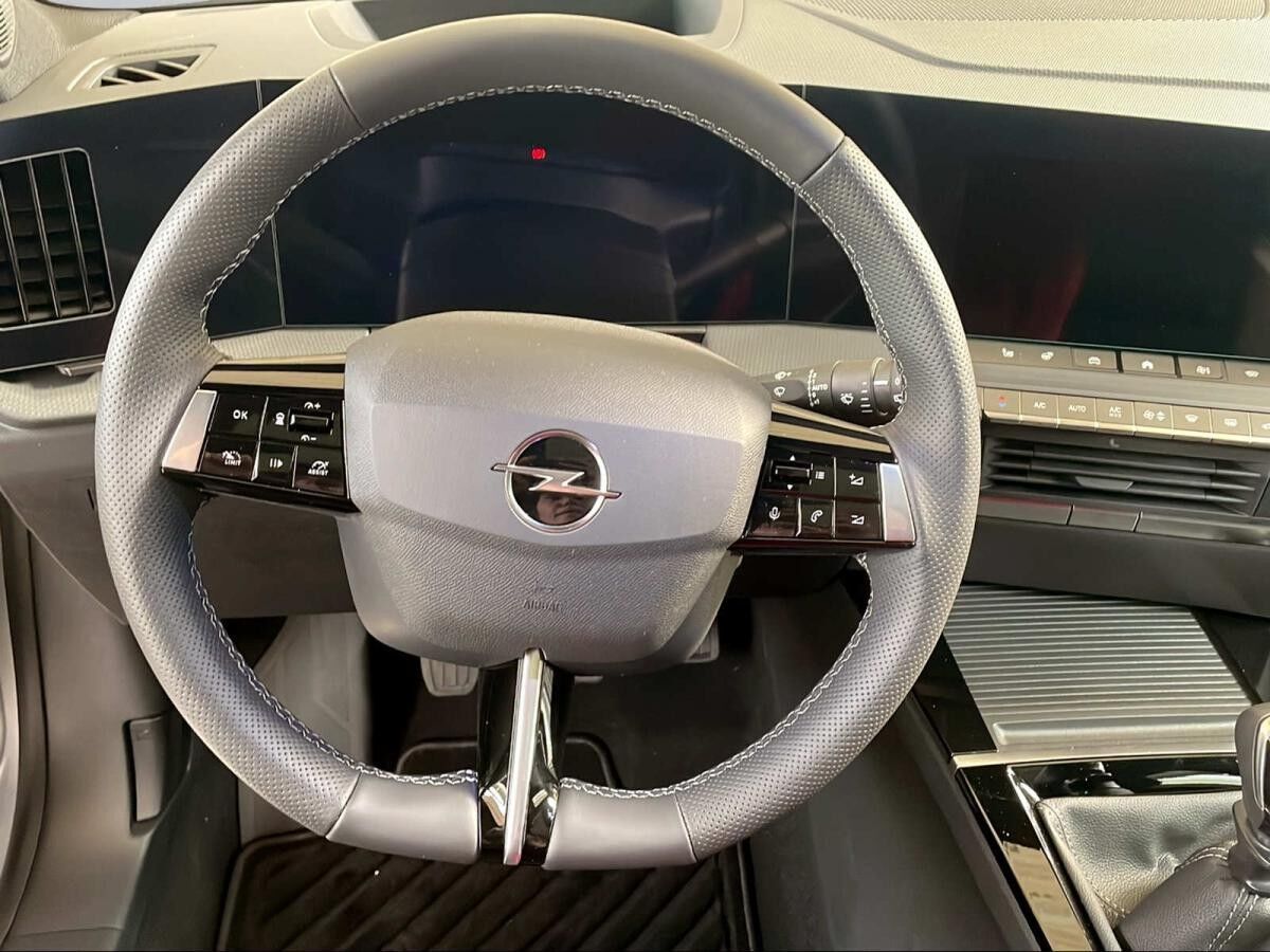 Opel Astra Sports Tourer GS, beh. Frontscheibe, Panoramadach *sofort verfügbar*