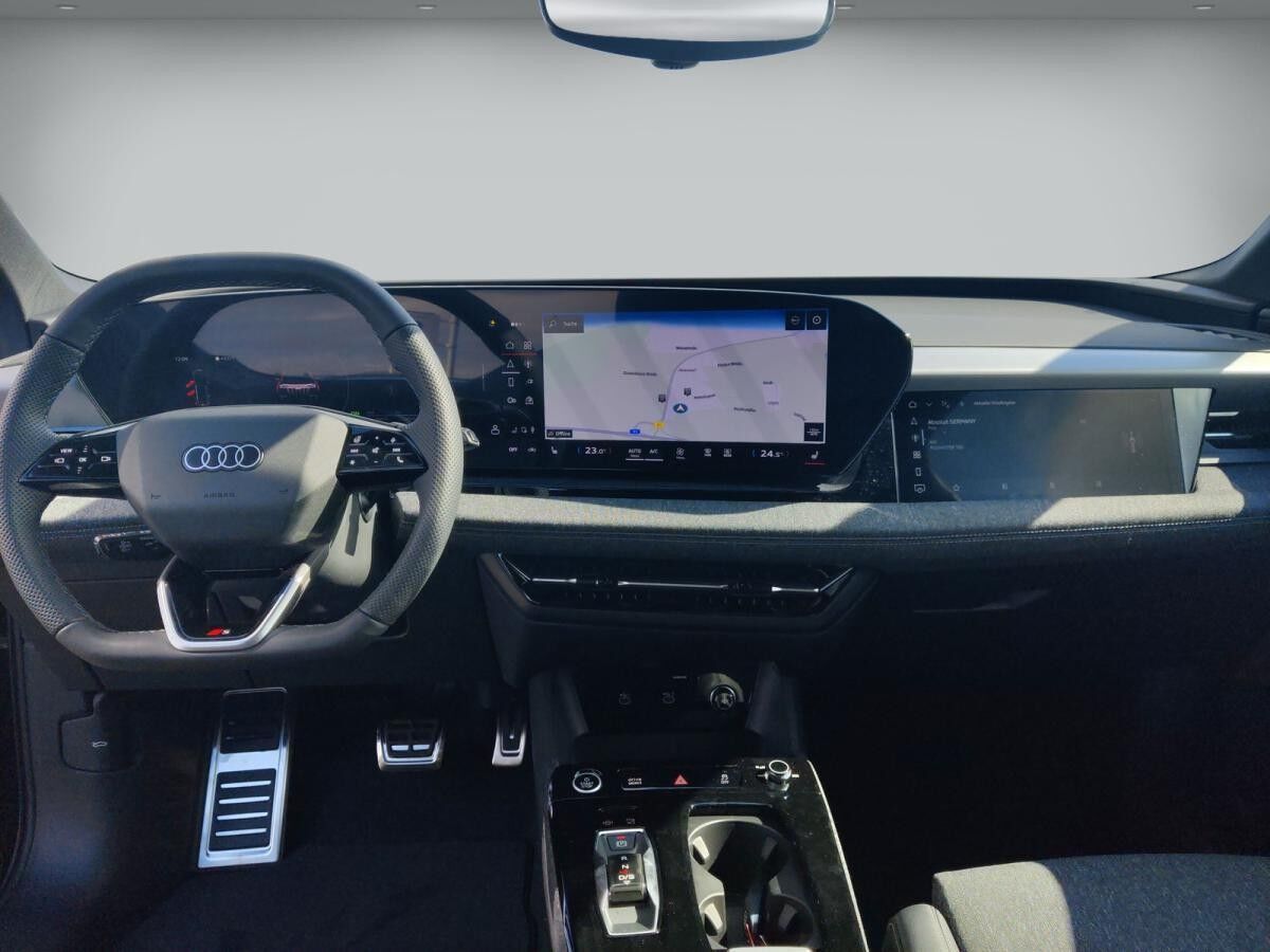 Audi Q6 e-tron Performance TechPRO AHK S-Line 5JGar e-tron performance