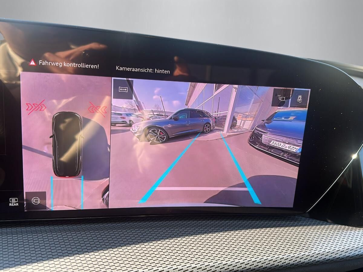 Audi SQ5 TFSI S tronic TECH PRO + PANO + LUFTF. + 360° + MATRIX + *GEWERBEKUNDEN*