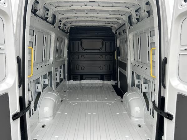 Volkswagen Crafter 35 Hochdach Kasten MR