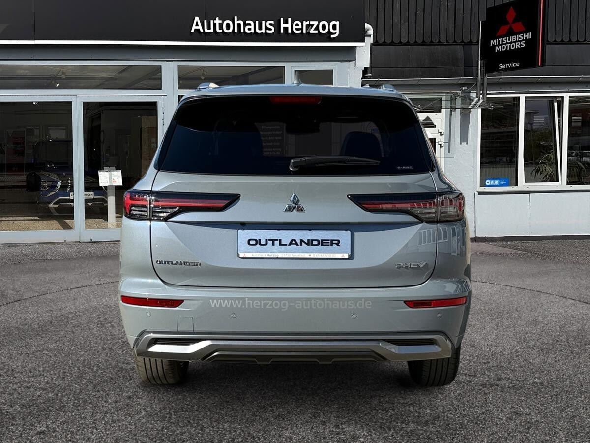 Mitsubishi Outlander 2.4 PHEV TOP ⚡ 8 Jahre Garantie ⚡