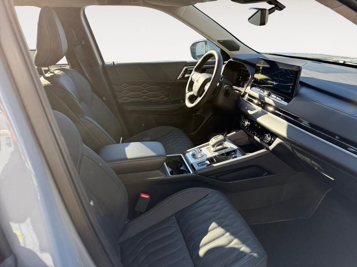 Mitsubishi Outlander 2.4 PHEV TOP ⚡ 8 Jahre Garantie ⚡