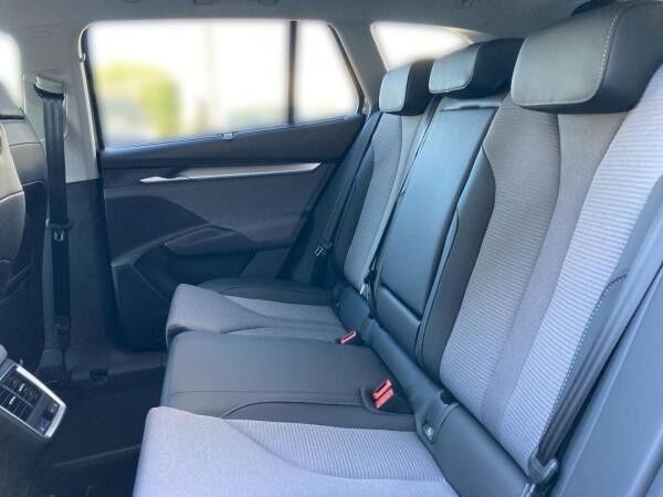 Skoda ENYAQ 60 Elektromotor ACC Kamera SHZ AHK *SONDERAKTION SOFORT VERFÜGBAR*