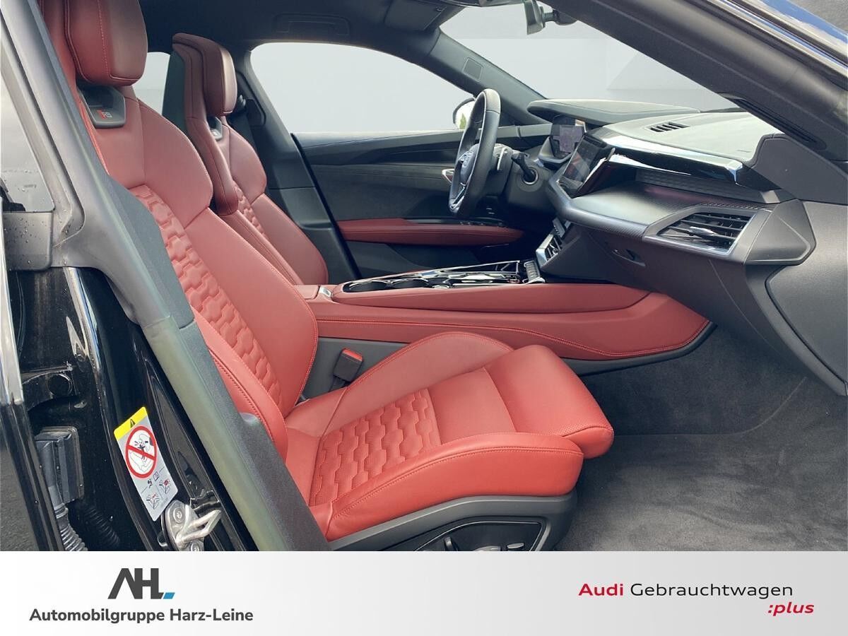 Audi RS e-tron GT quattro Laser Nachtsicht Allradlenkung HuD Sitzbelüftung