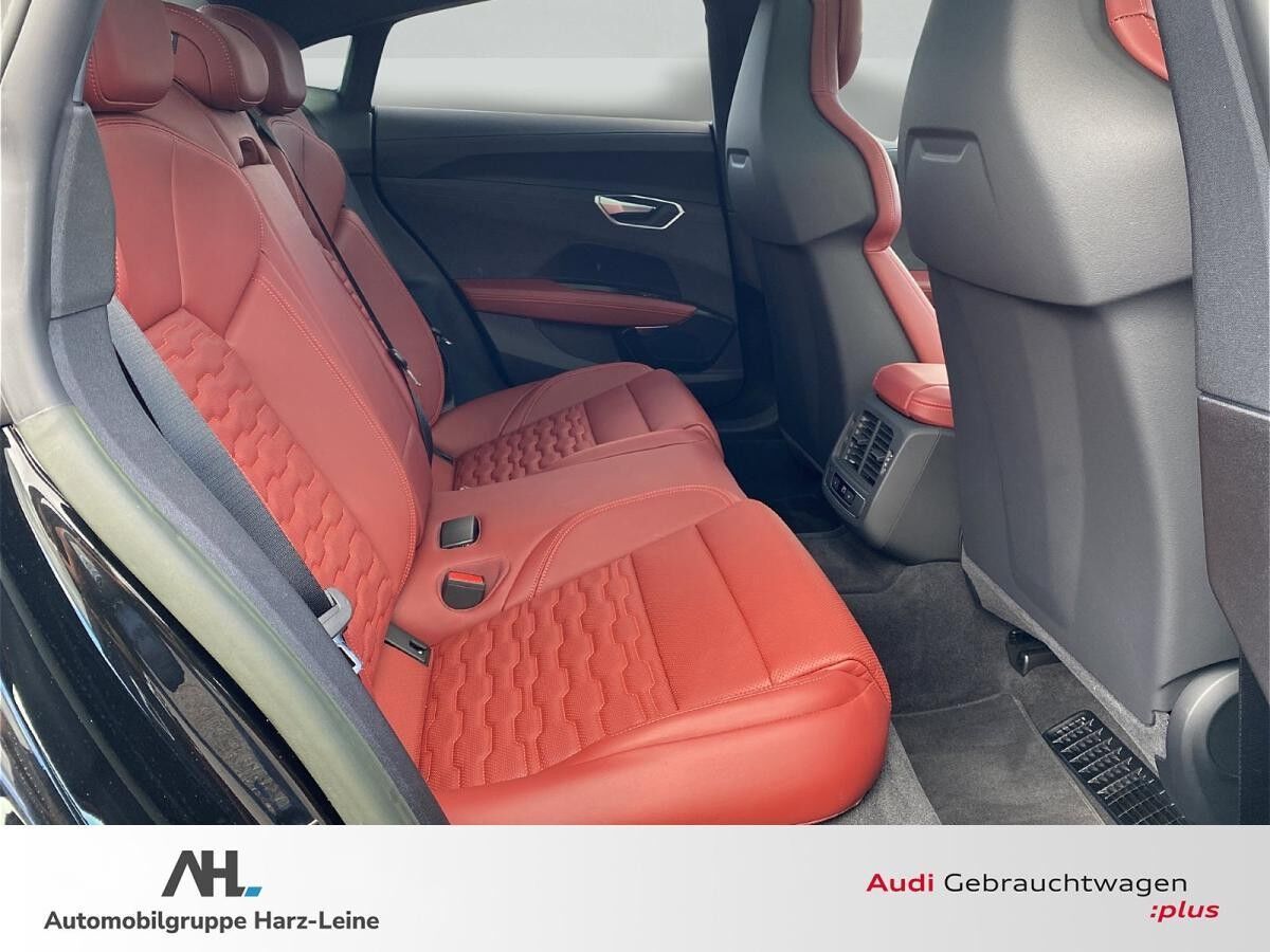 Audi RS e-tron GT quattro Laser Nachtsicht Allradlenkung HuD Sitzbelüftung