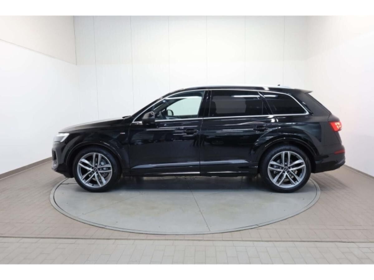 Audi Q7 50 TDI quattro S line UPE: 114.490,- €