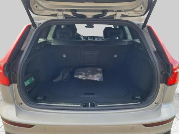 Volvo V60 T6 PLUS DARK DEAL