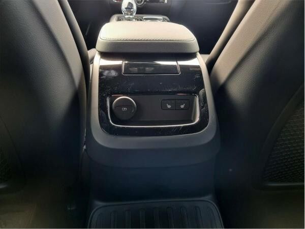Volvo V60 T6 PLUS DARK DEAL
