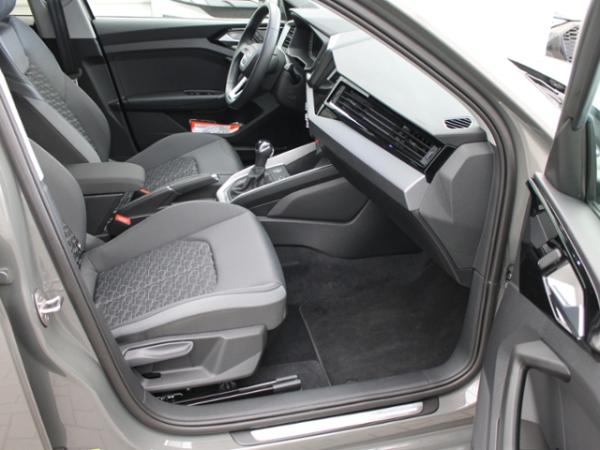 Audi A1 allstreet 30 TFSI S tronic+NAVI+SHZG+EINPARK