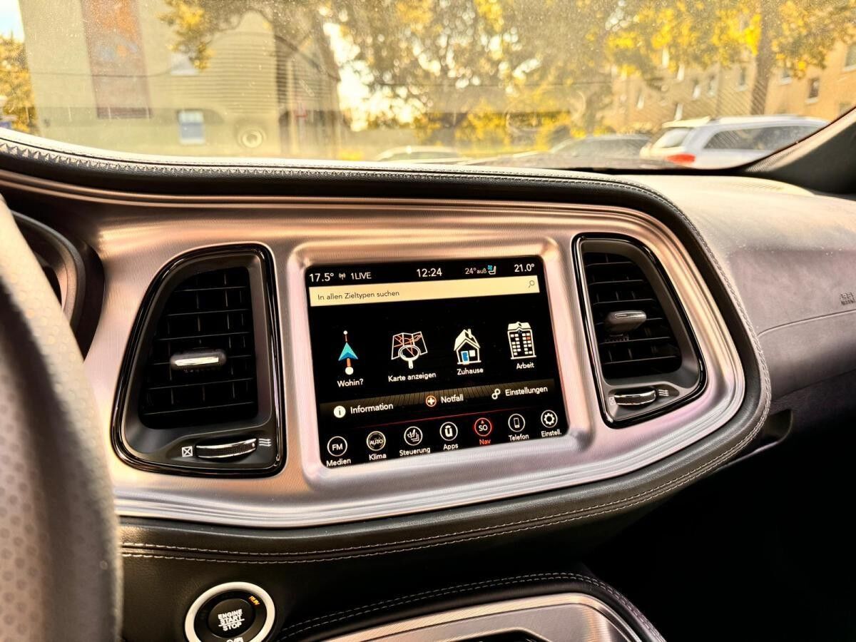 Dodge Challenger 5.7 V8 HEMI RT Shaker SONDERKONDITION