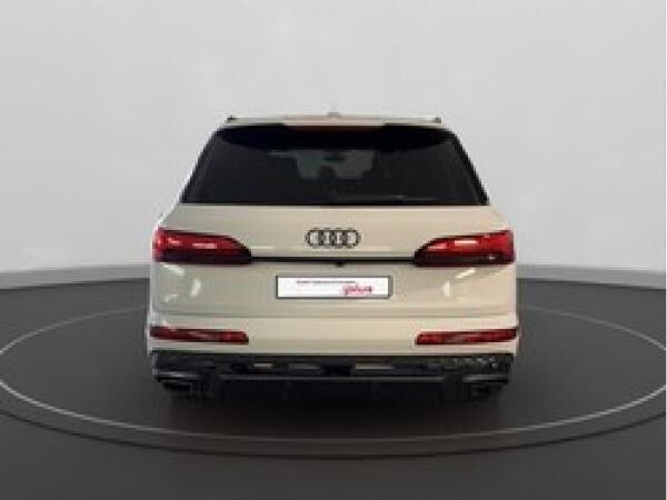 Audi Q7 (4MQ)
