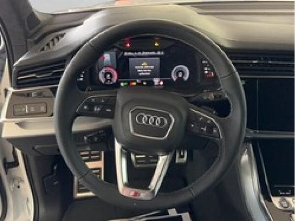 Audi Q7 (4MQ)