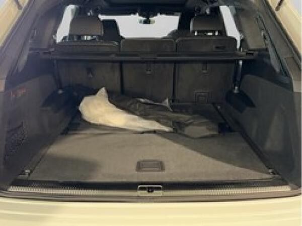 Audi Q7 (4MQ)